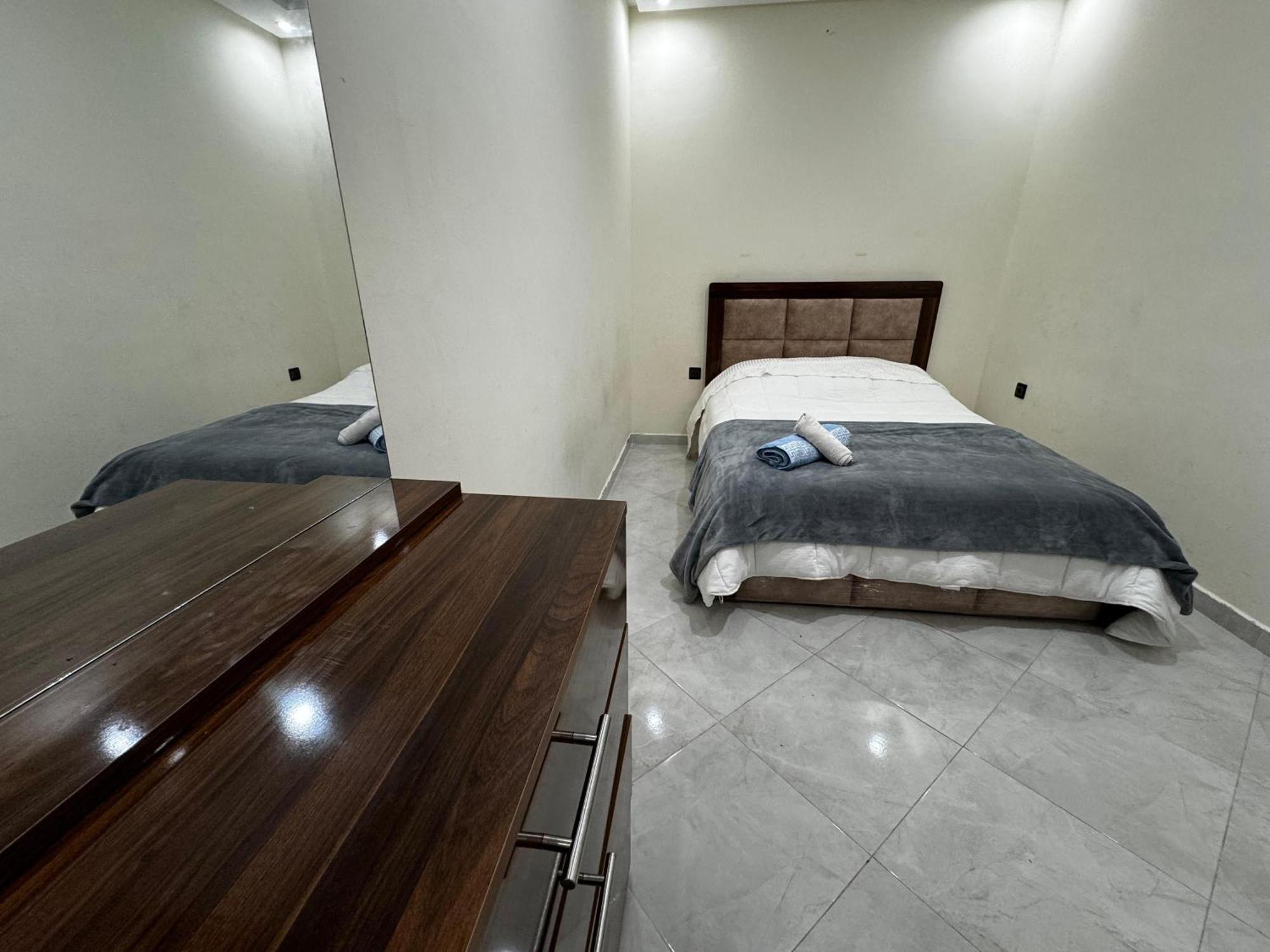 Appartement Spacieux Et Calme A Proximite De La Mer Et La Gare Agdal Rabat Eksteriør bilde