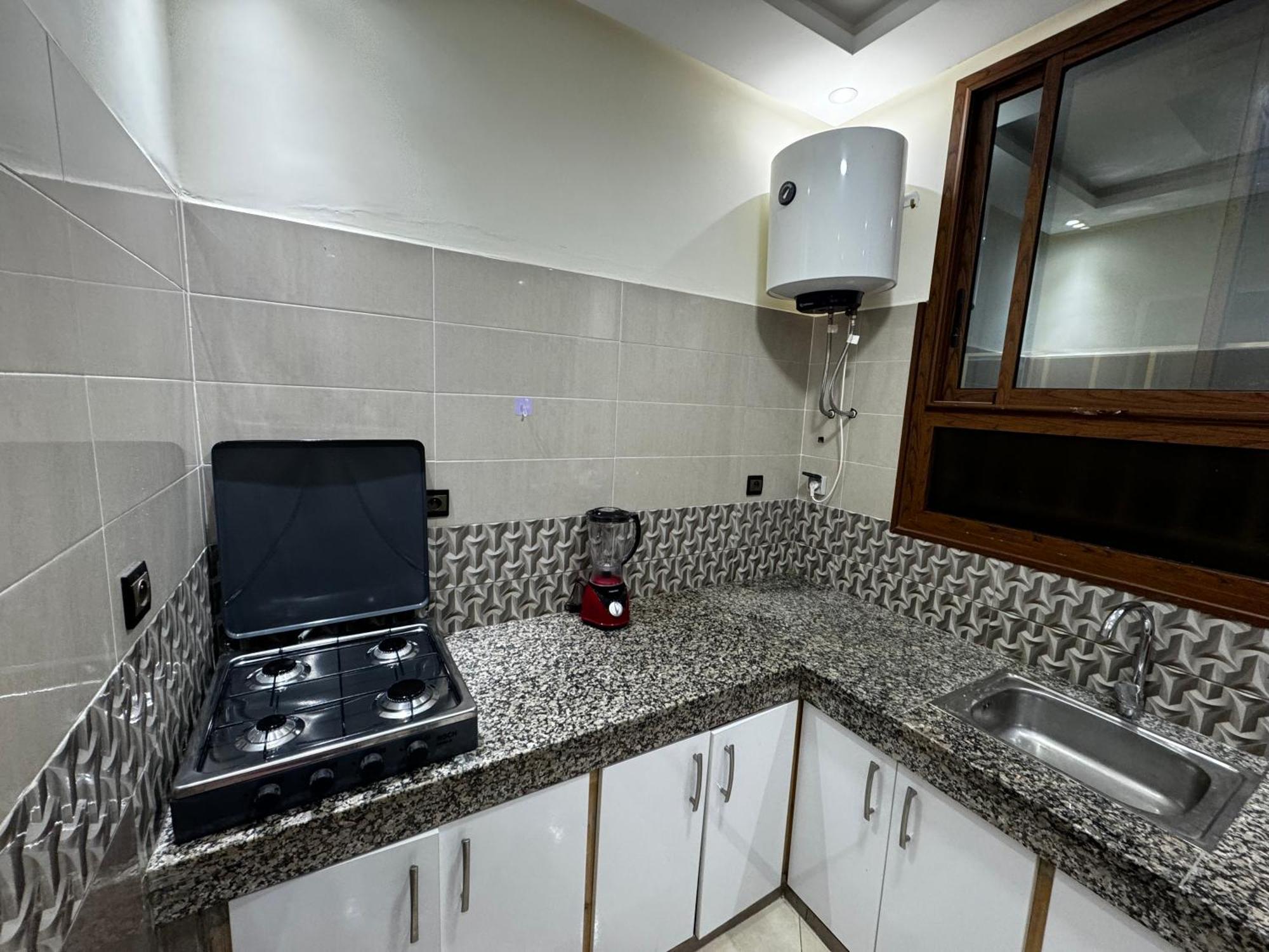 Appartement Spacieux Et Calme A Proximite De La Mer Et La Gare Agdal Rabat Eksteriør bilde